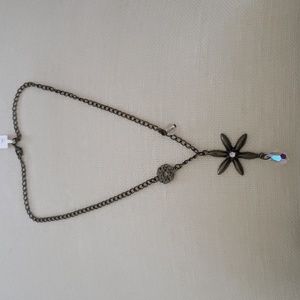 Fashion necklace